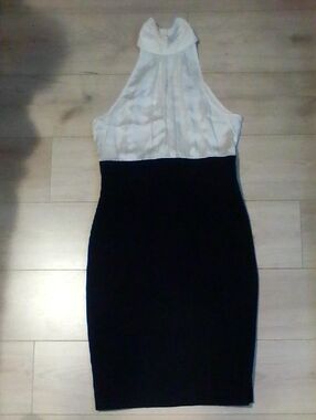 Cache Two-Tone One-Shoulder Sheath Silk Top Dress in White and Black